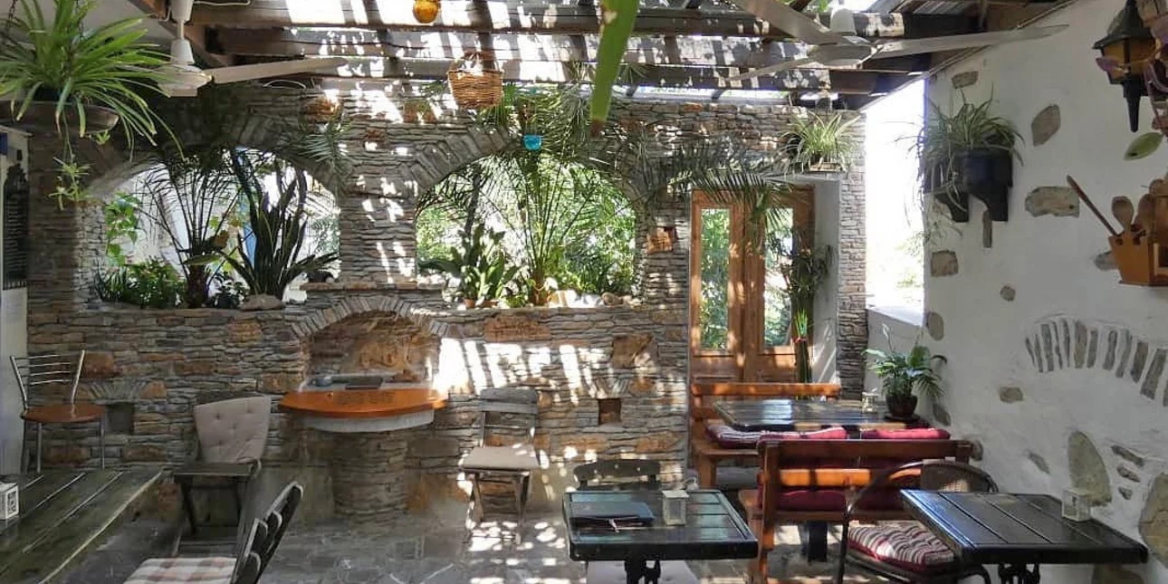 estiatorio-secret-garden.jpg estiatorio-secret-garden.jpg