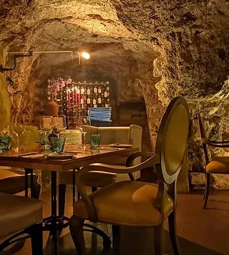grotto.jpg grotto.jpg