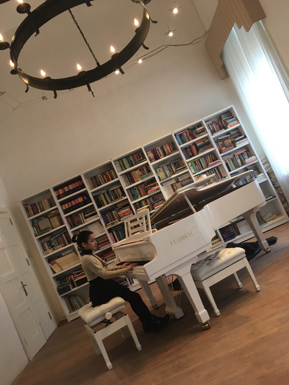 mathitria_polixni_piano_4.jpeg mathitria_polixni_piano_4.jpeg