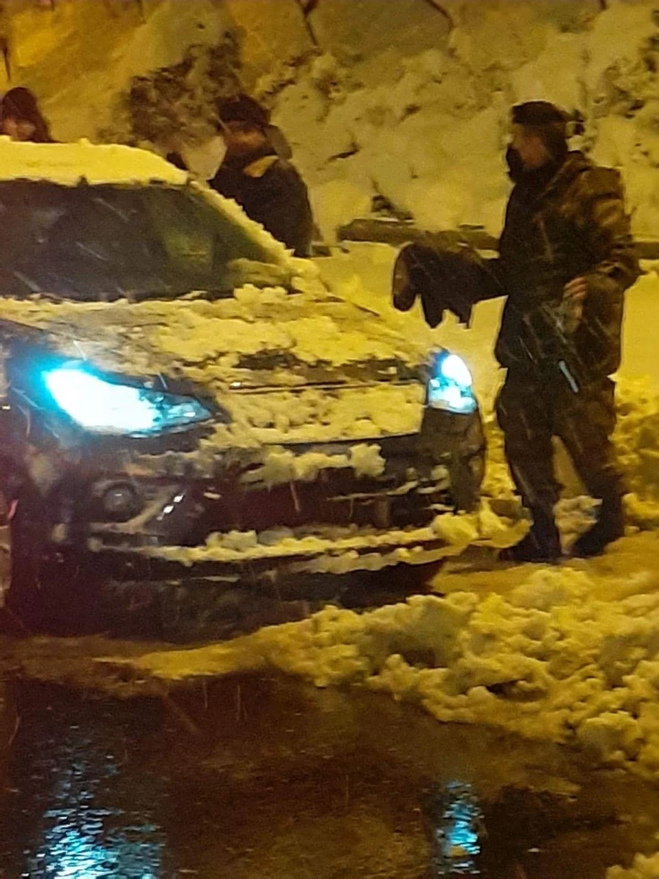 stratos_attiki_odos_2.jpg stratos_attiki_odos_2.jpg