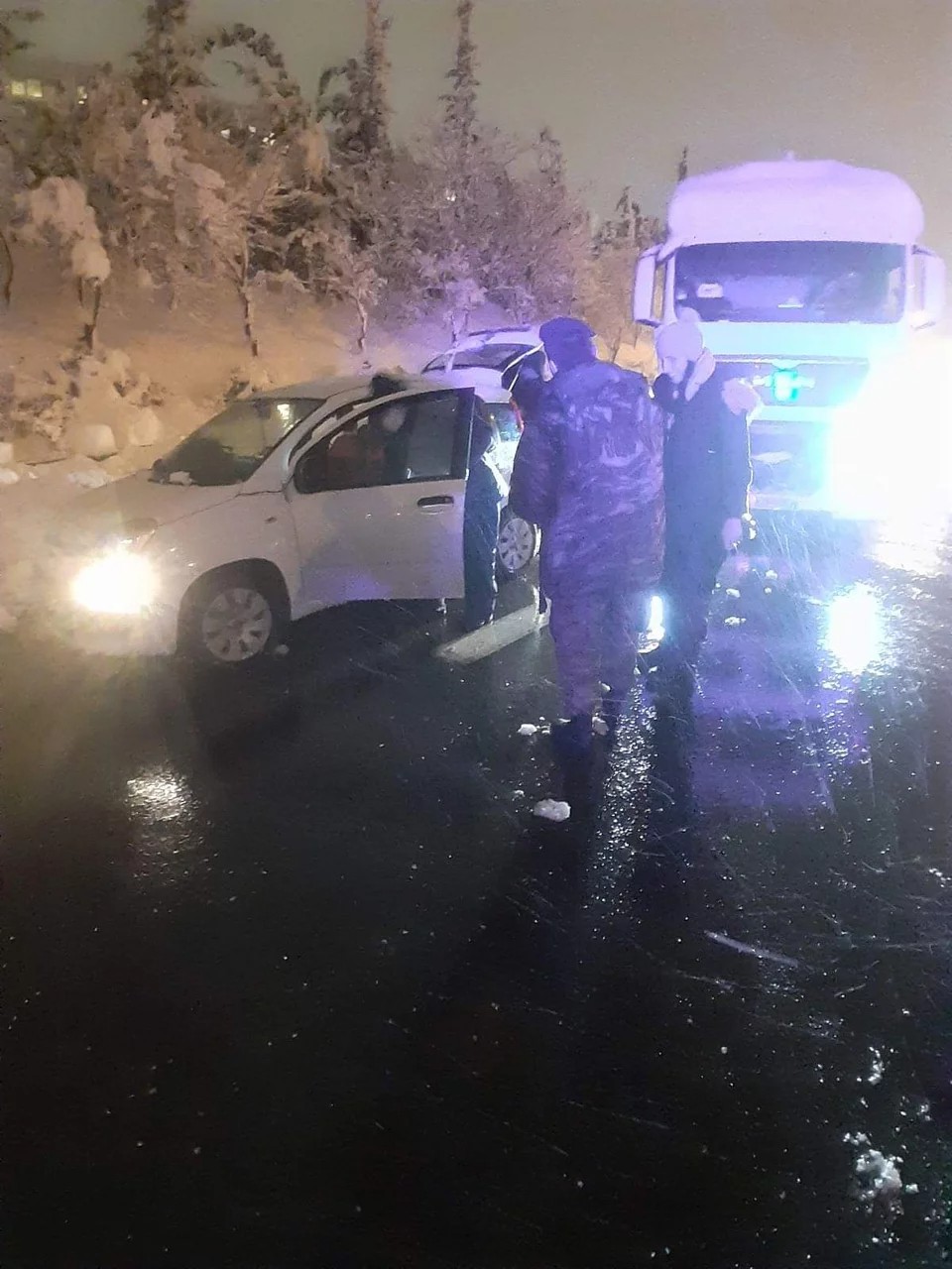 stratos_attiki_odos_4.jpg stratos_attiki_odos_4.jpg