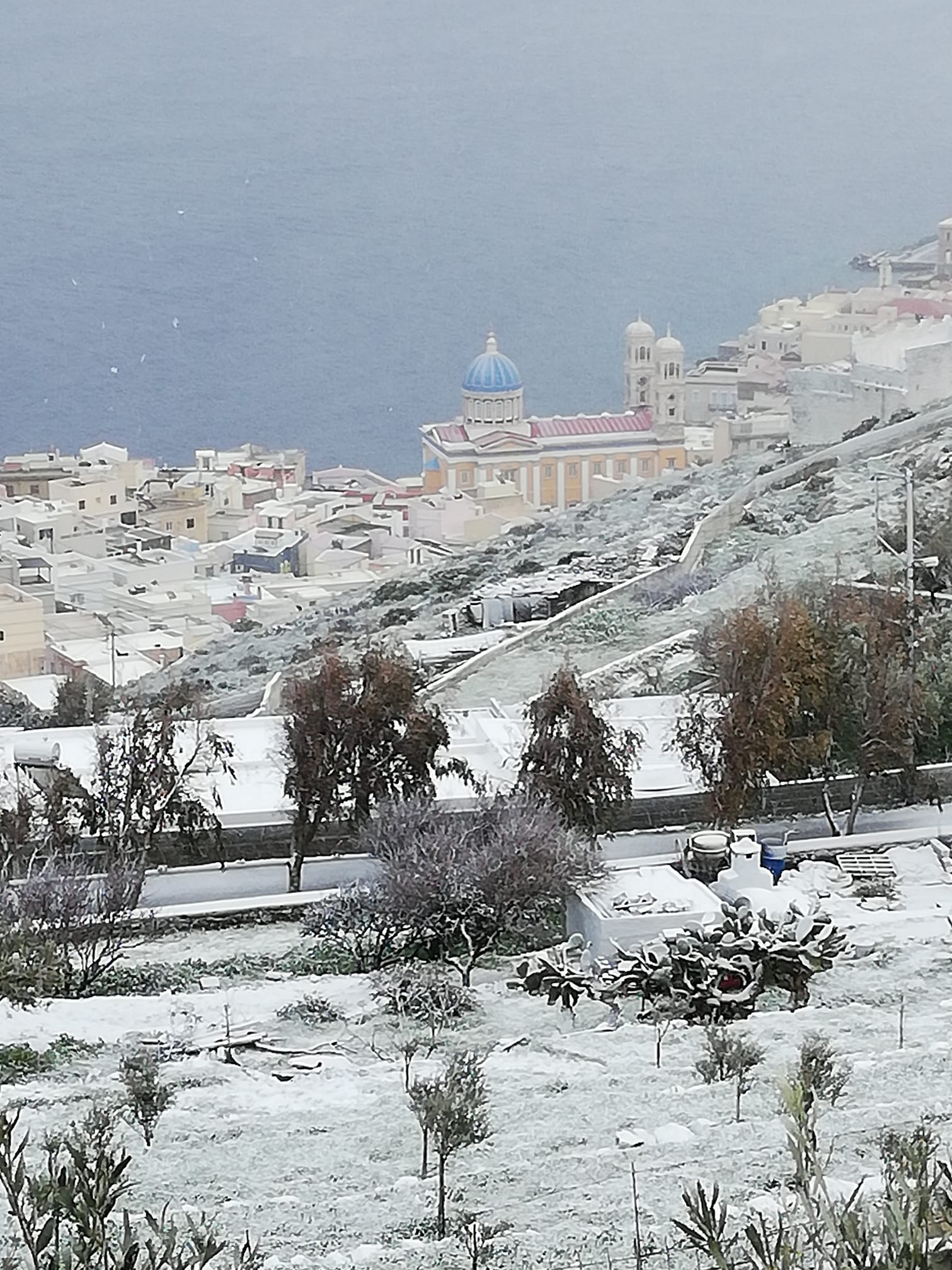 xioni-syros-cyclades24.jpg xioni-syros-cyclades24.jpg
