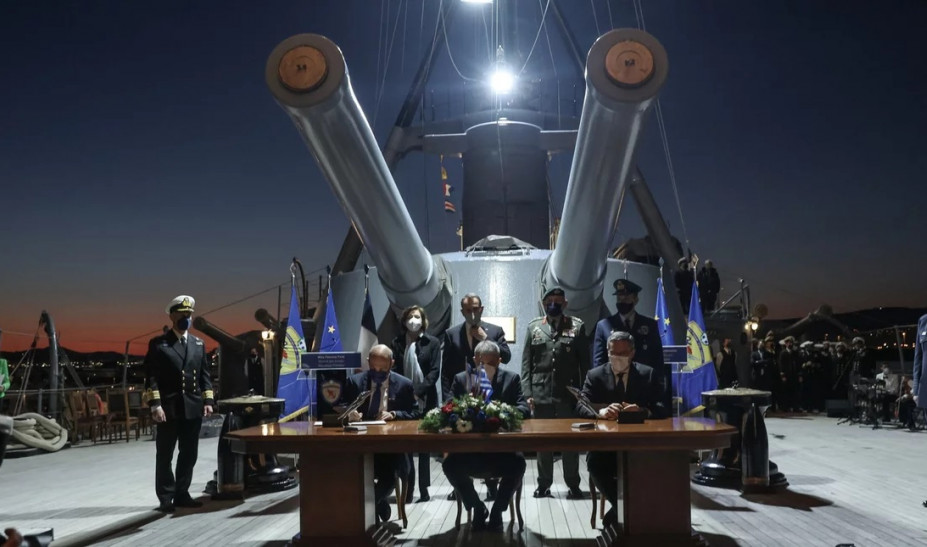 averov-belharra_intime_1.jpg averov-belharra_intime_1.jpg