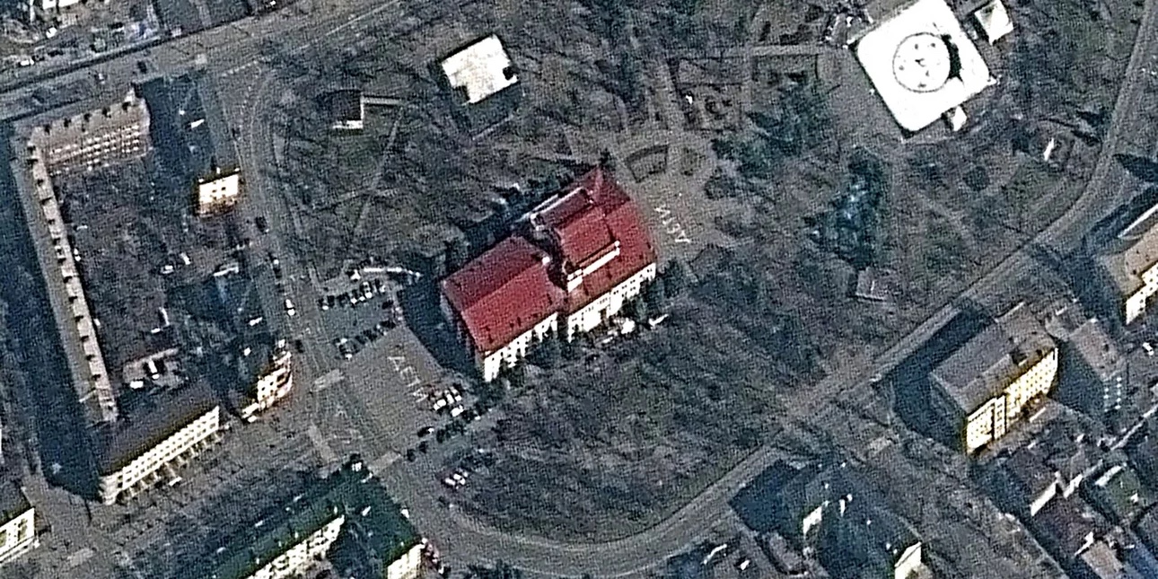 theatro_marioupoli.jpg theatro_marioupoli.jpg