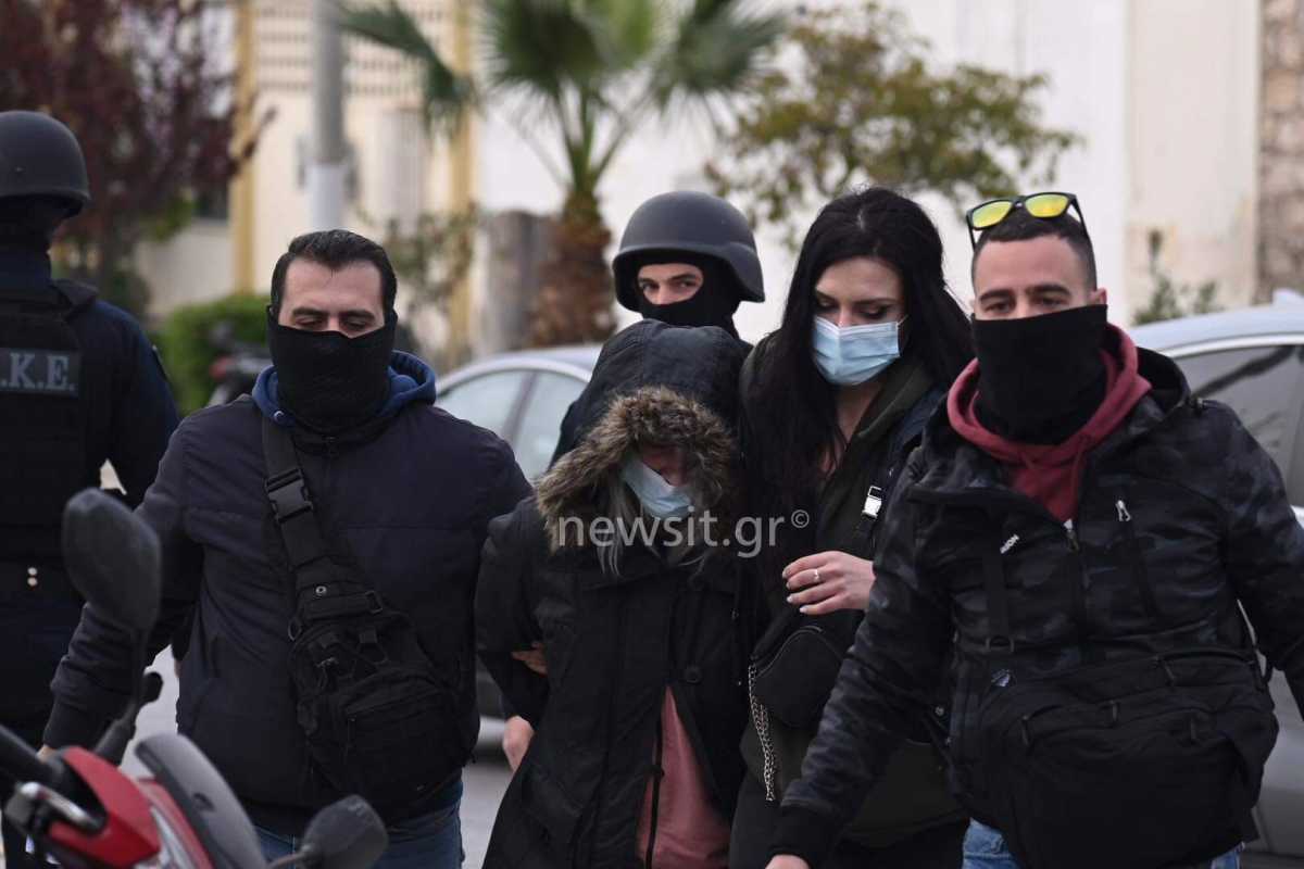 33xroni-patra.jpg 33xroni-patra.jpg