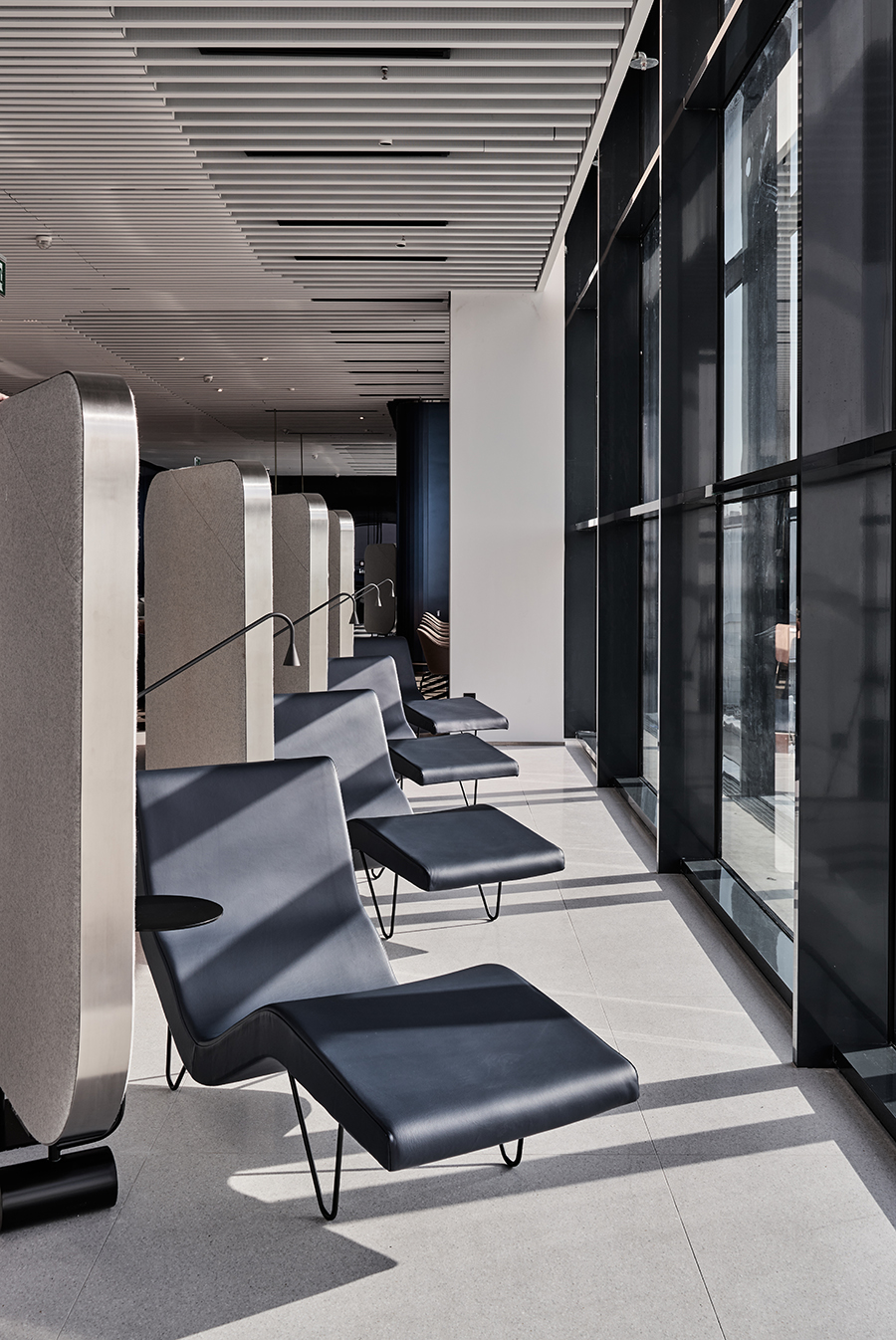 aegean_lounge_2.jpg aegean_lounge_2.jpg