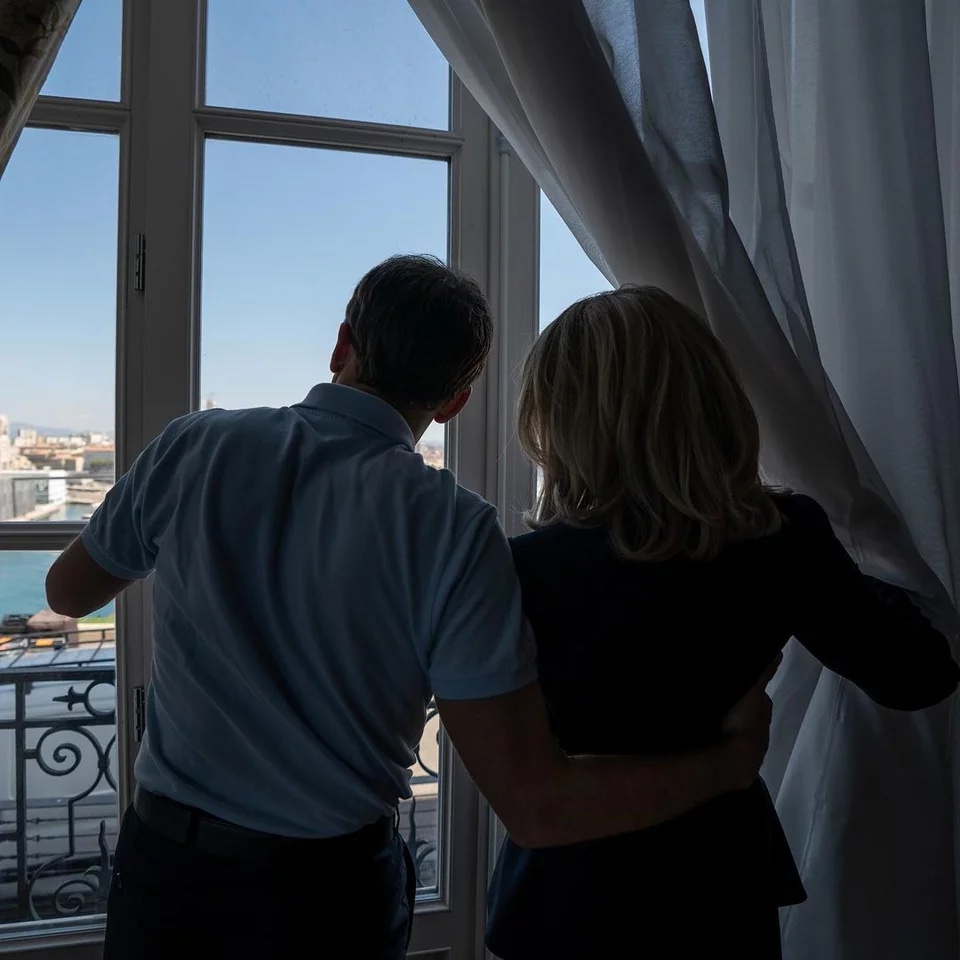 macron_2.jpg macron_2.jpg