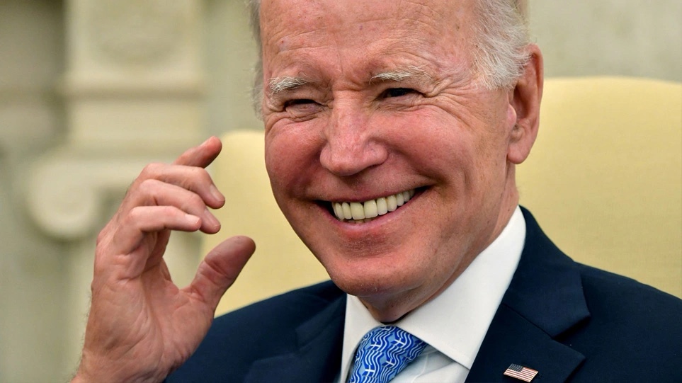 biden_grabata_.jpg biden_grabata_.jpg
