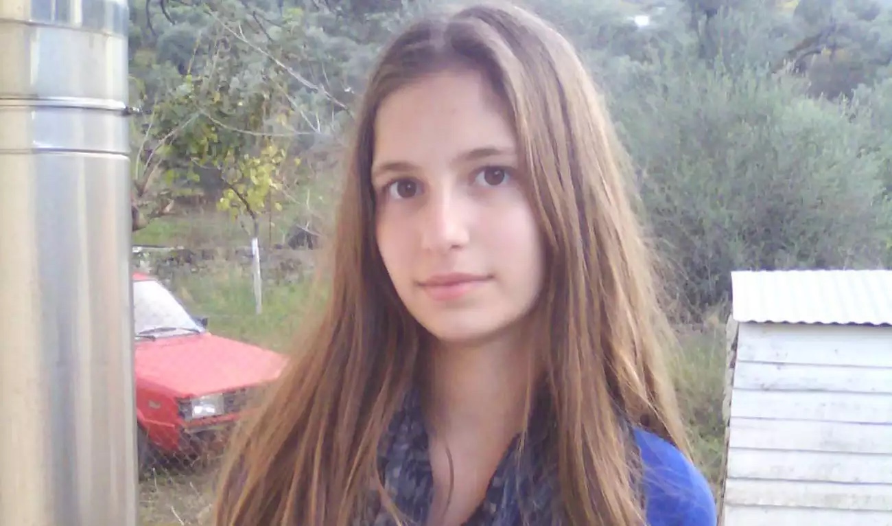 22xroni_foititria_komotini_1.jpg 22xroni_foititria_komotini_1.jpg