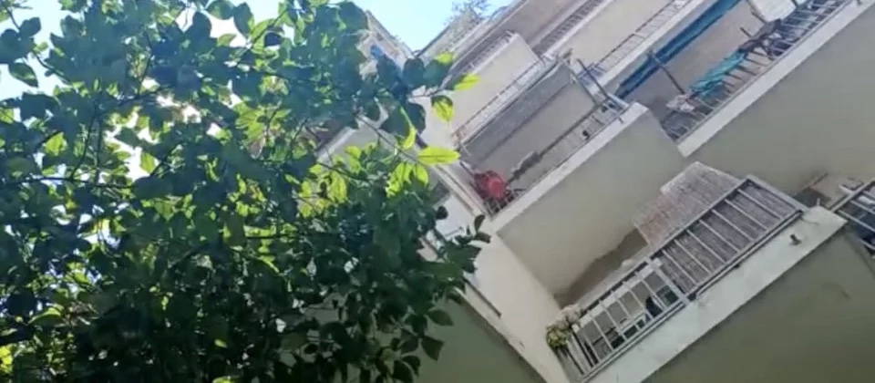 polykatoikia_pagkrati_2.jpg polykatoikia_pagkrati_2.jpg
