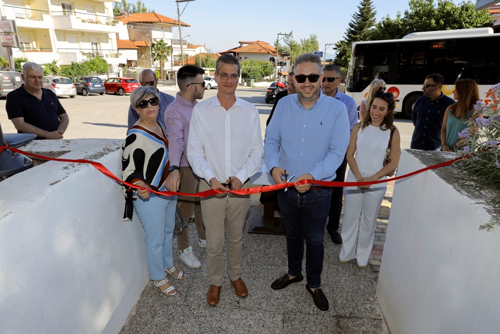 egainia_plateia_tzavela_2.jpg egainia_plateia_tzavela_2.jpg