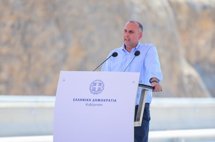 karagiannis_2.jpg karagiannis_2.jpg