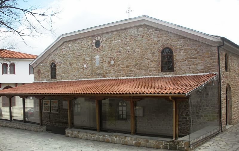 16f3agios_stefanos_1.jpg 16f3agios_stefanos_1.jpg