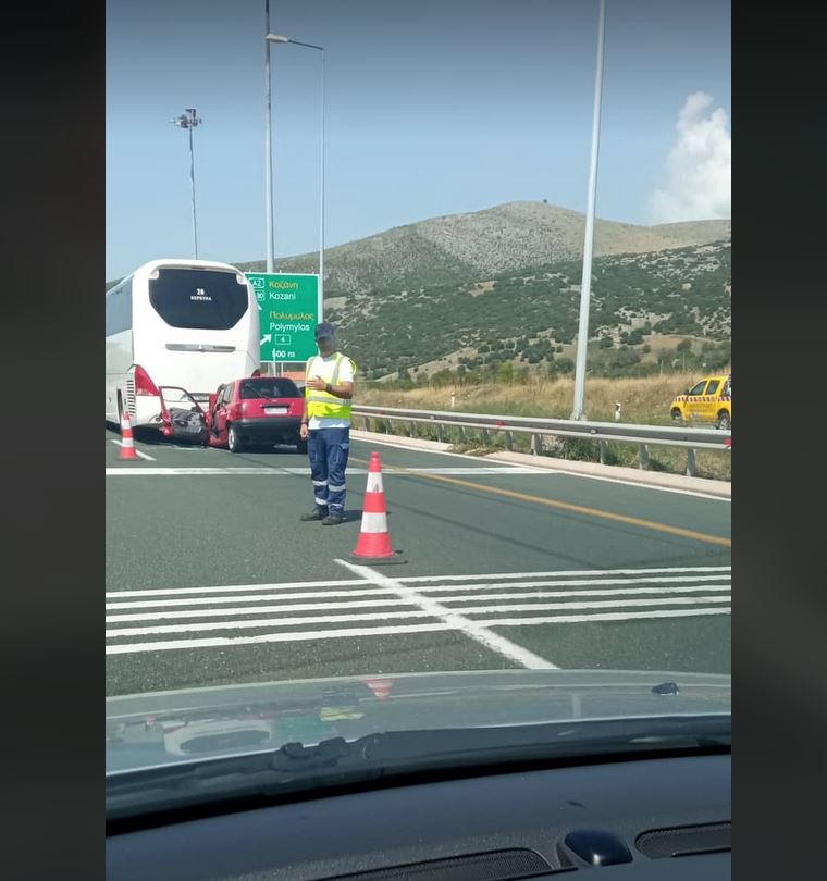 kozani-trohaio.jpg kozani-trohaio.jpg