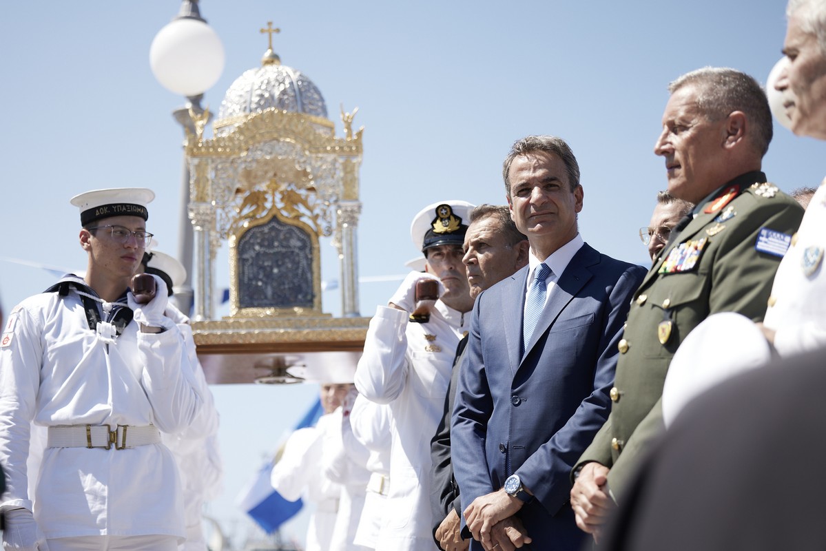 mitsotakis-tinos-1.jpg mitsotakis-tinos-1.jpg