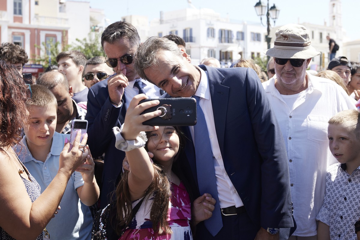 mitsotakis-tinos-3.jpg mitsotakis-tinos-3.jpg
