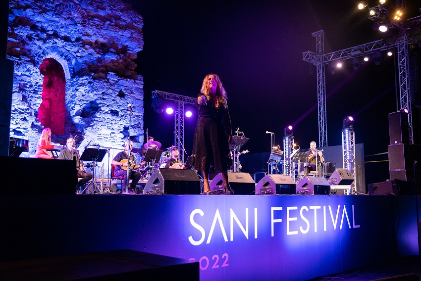 sani_asmatwn2.jpg sani_asmatwn2.jpg