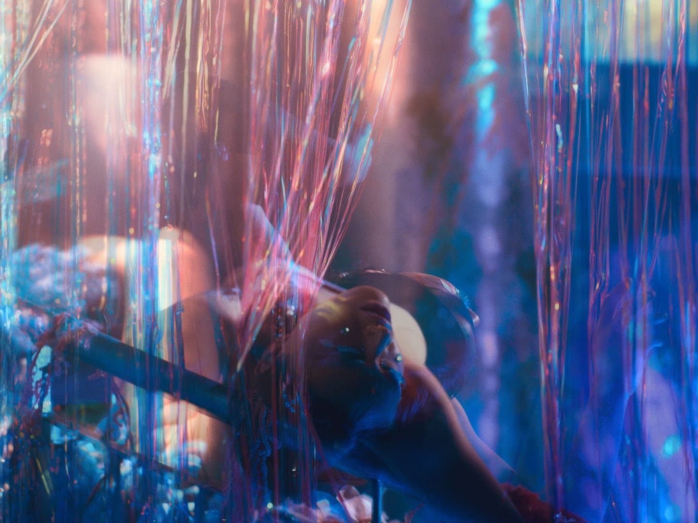 cine_dance2.jpg