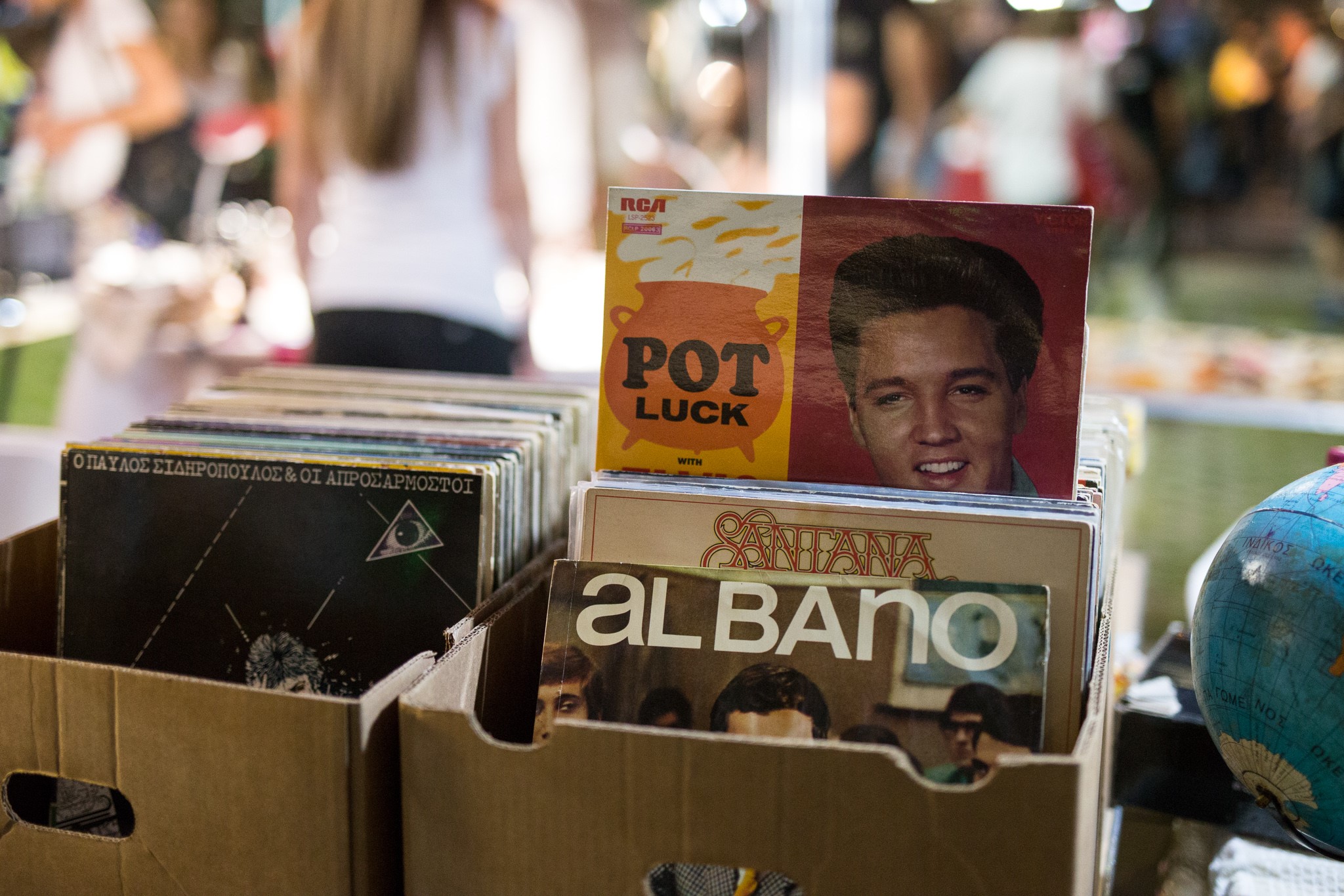 flea_market_-_photo_5.jpg flea_market_-_photo_5.jpg