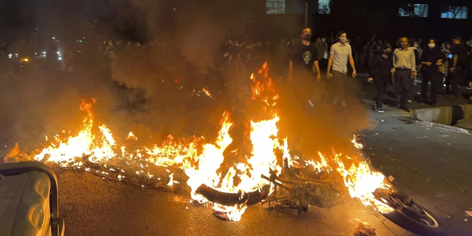 iran_protests_2.jpg iran_protests_2.jpg