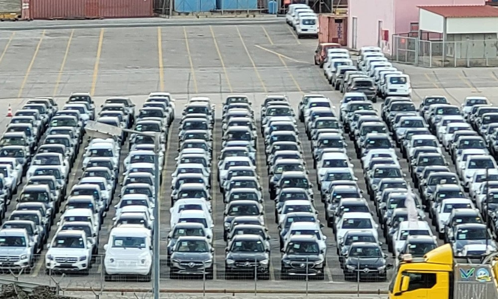 220929214920_mercedes-peiraeus_.jpg 220929214920_mercedes-peiraeus_.jpg