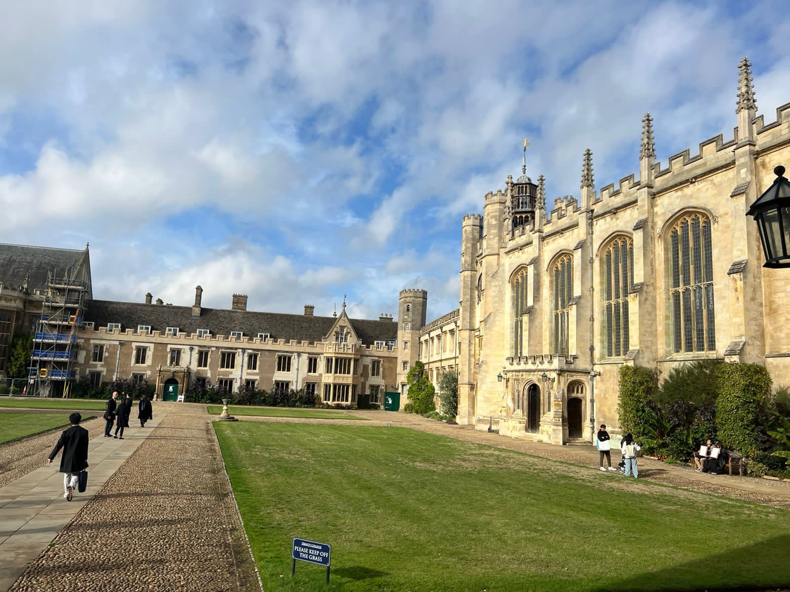 cambridge.jpg cambridge.jpg