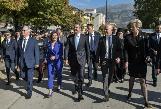 mitsotakis_parelasi_2.jpeg mitsotakis_parelasi_2.jpeg