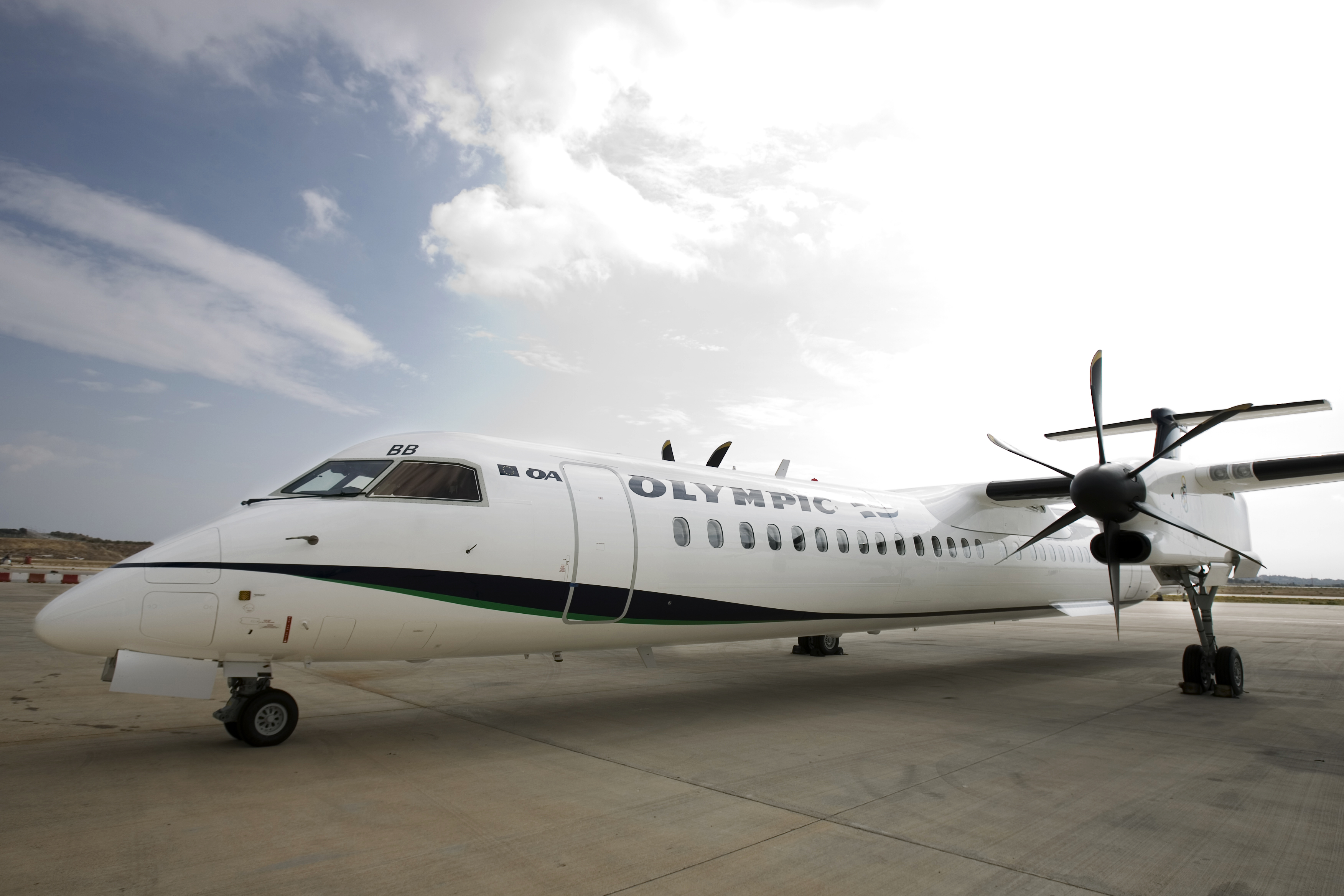 farewell_q400_2.jpg farewell_q400_2.jpg