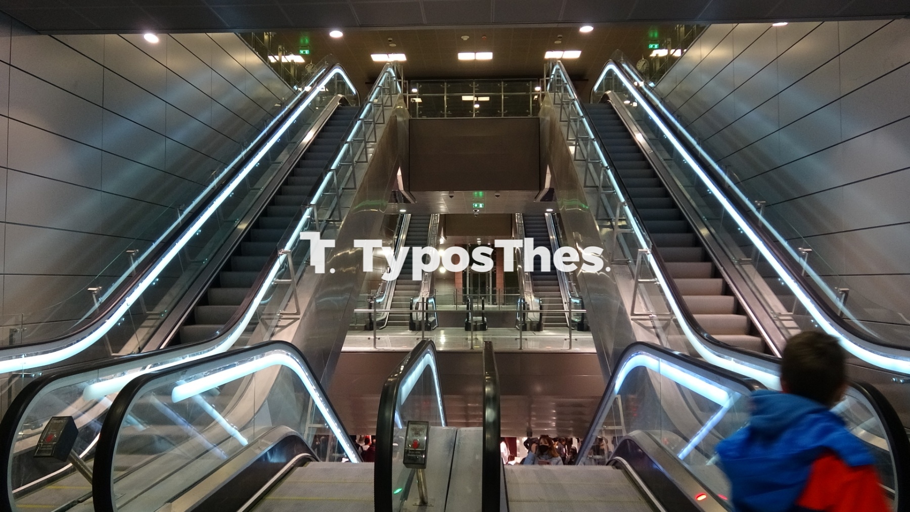 metro-papafi.jpg metro-papafi.jpg
