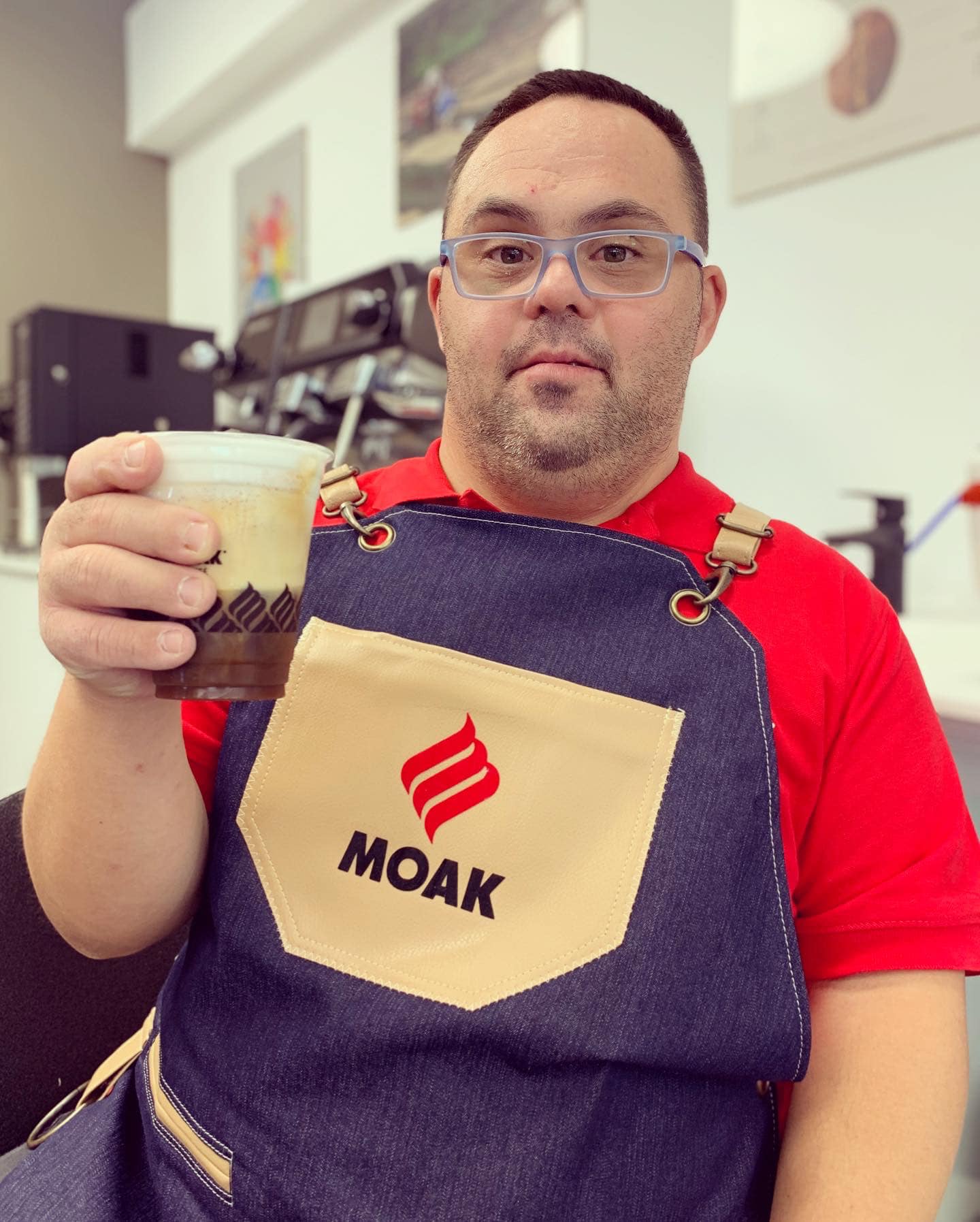 moak_barista_syndromo_down_4.jpg moak_barista_syndromo_down_4.jpg