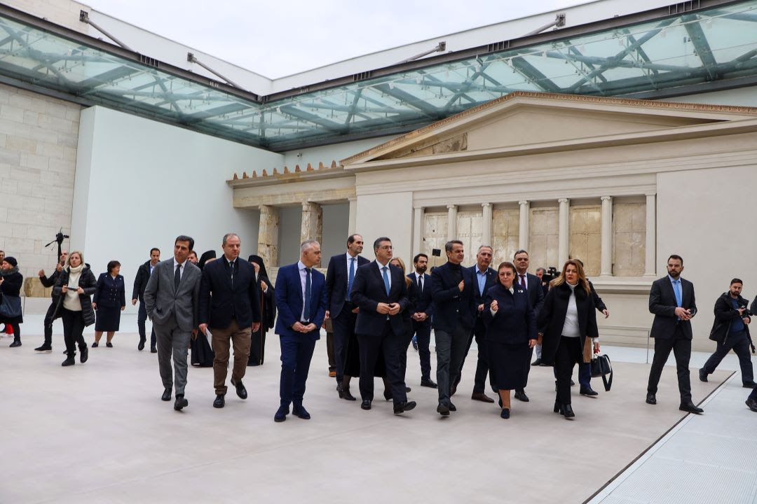 vergina_1.jpg vergina_1.jpg