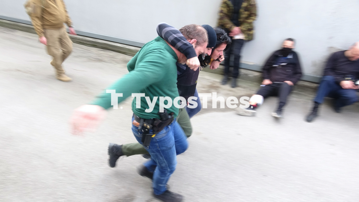askisi_astynomia_3.jpg askisi_astynomia_3.jpg