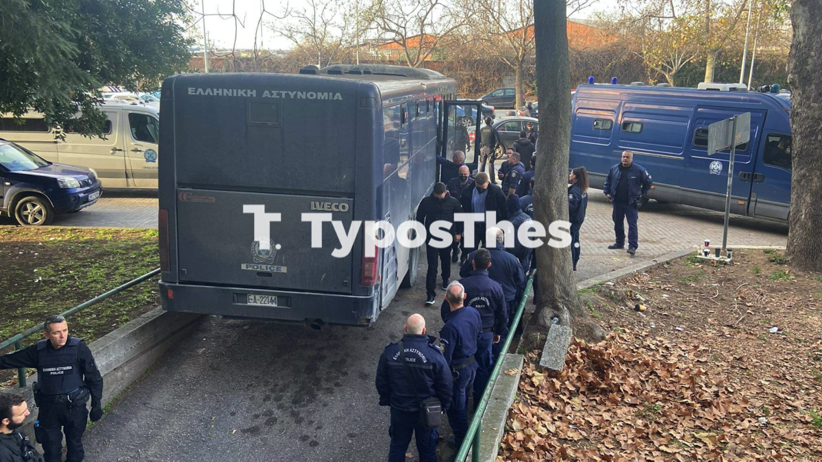 katigoroumenoi_alkis_1.jpg katigoroumenoi_alkis_1.jpg
