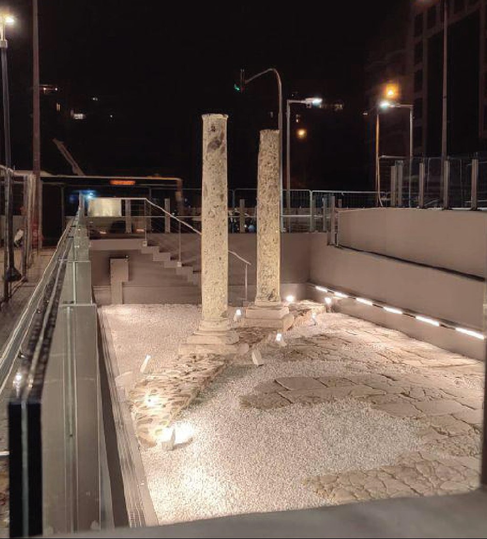 metro-2.jpg metro-2.jpg