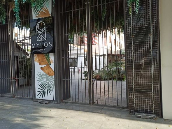 mylos1.jpg mylos1.jpg