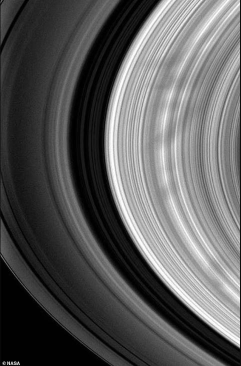 saturn3_nasa.jpg saturn3_nasa.jpg