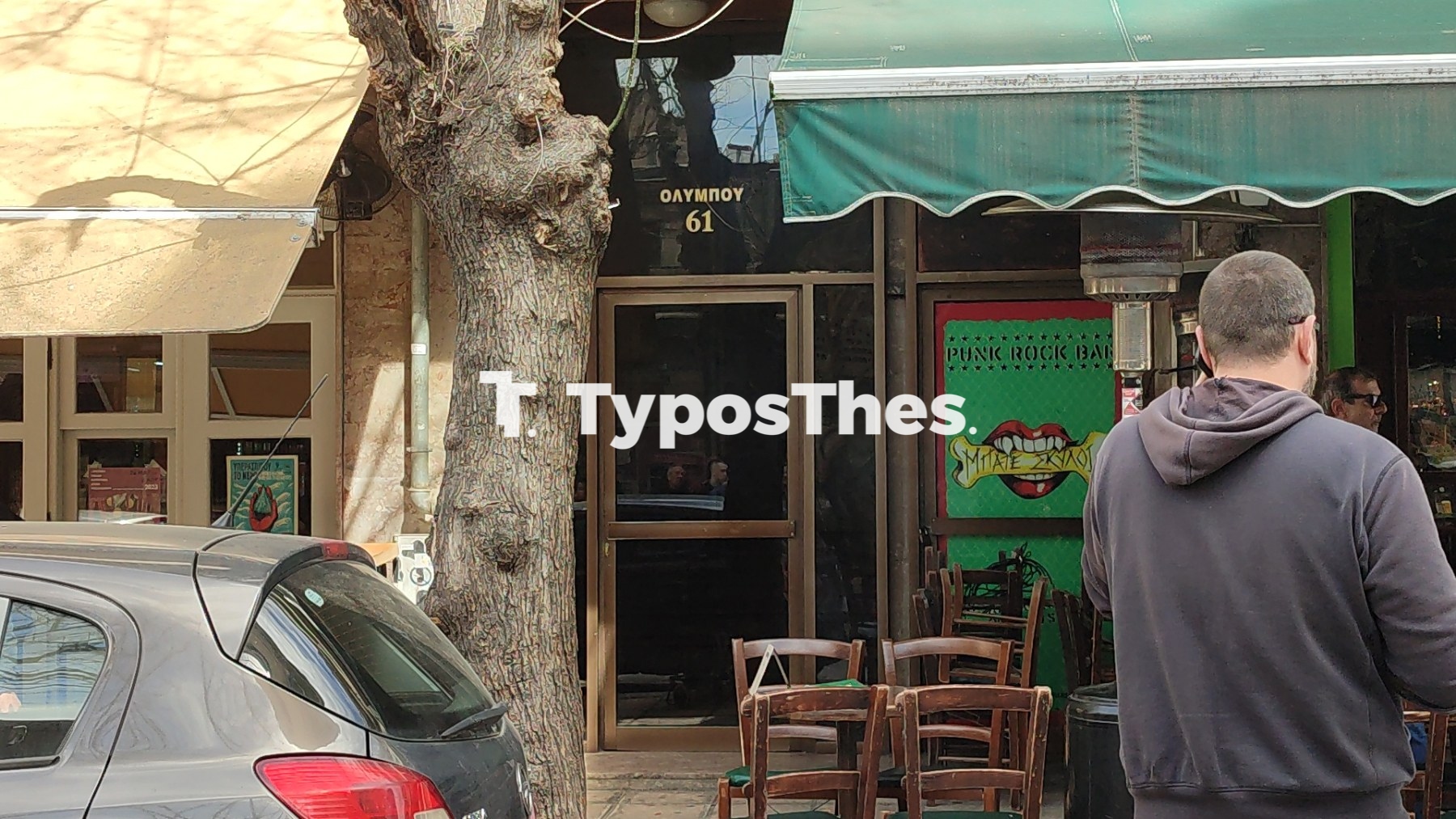 ptosi2.jpg ptosi2.jpg