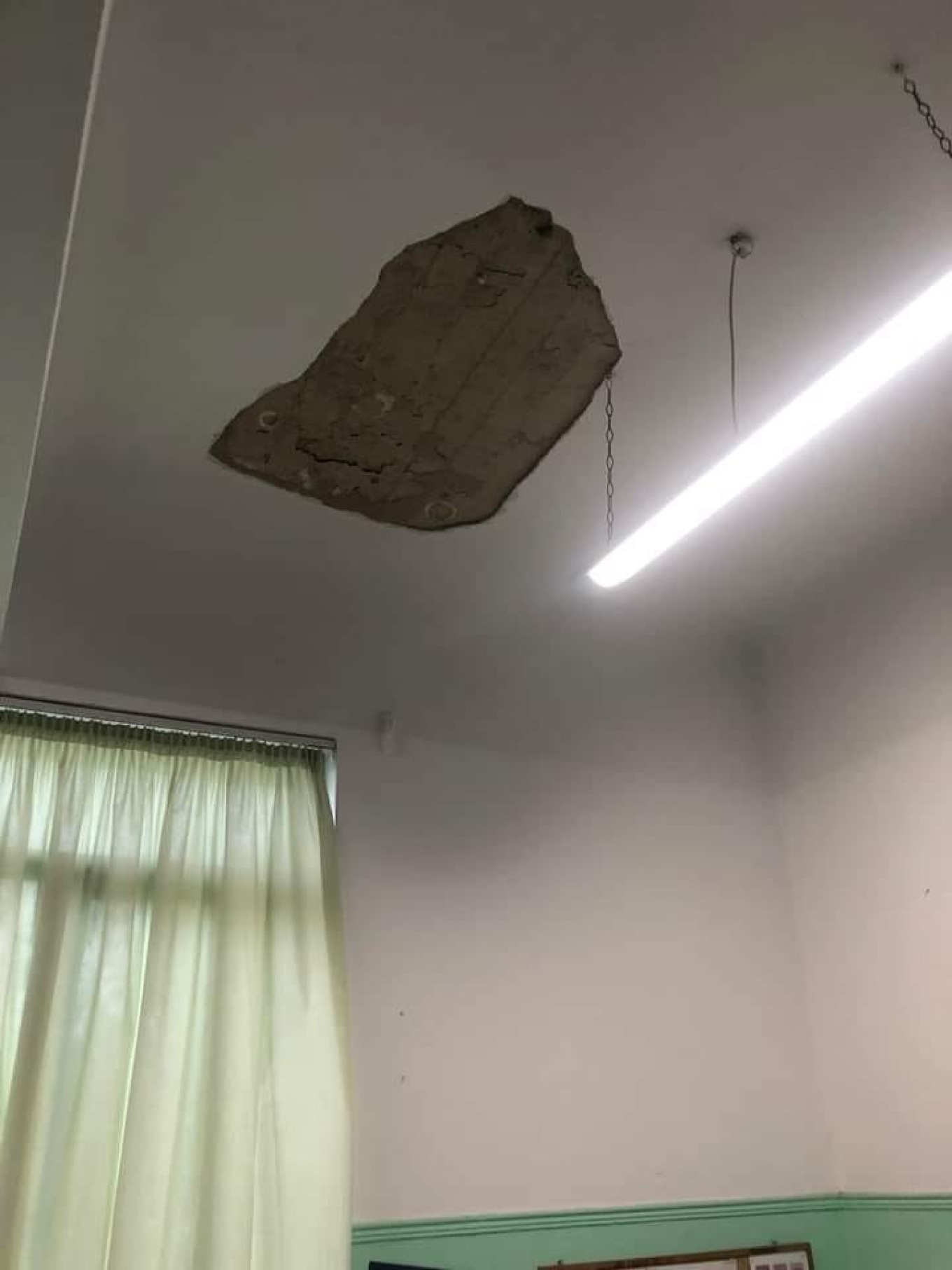 magnesia4.jpg magnesia4.jpg