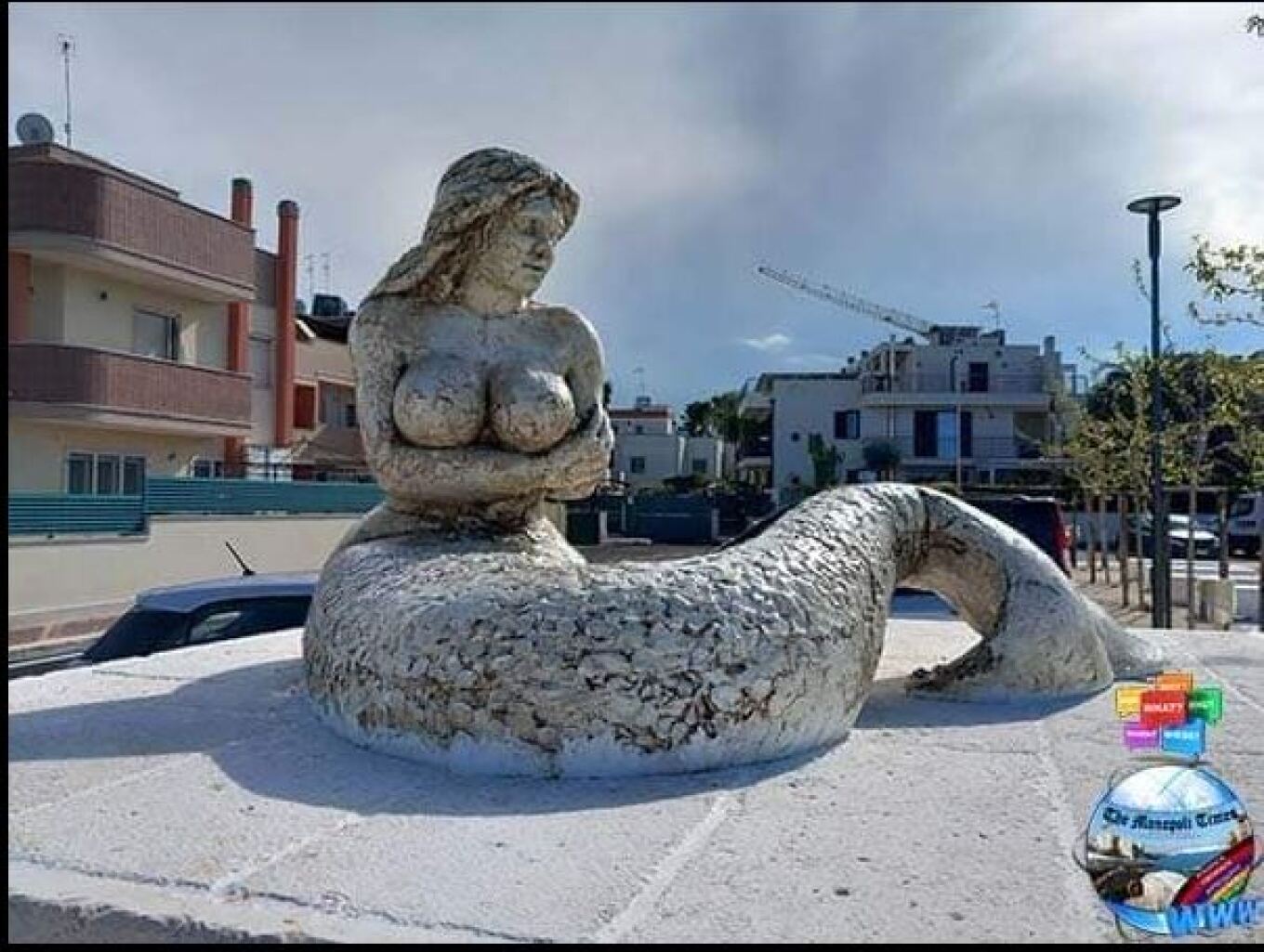 sirena_2.jpg sirena_2.jpg
