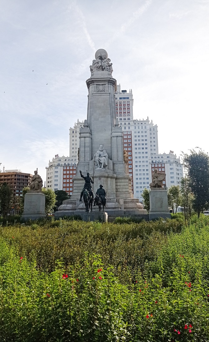 agalmata_madriti.jpg agalmata_madriti.jpg