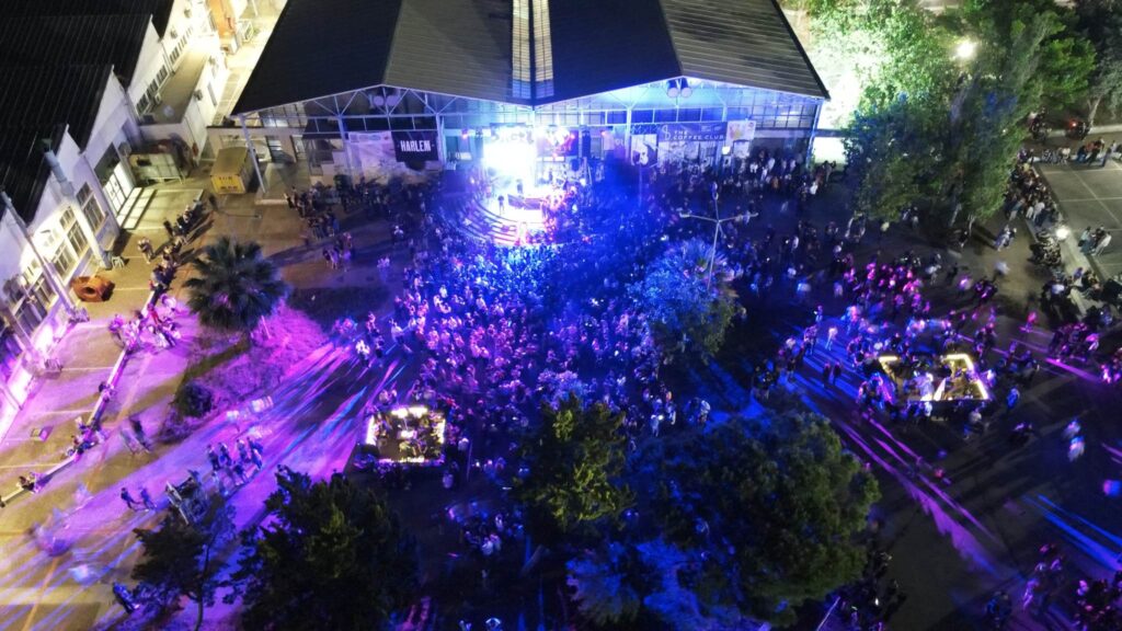 party_mixanologoi_bolos_2.jpeg party_mixanologoi_bolos_2.jpeg