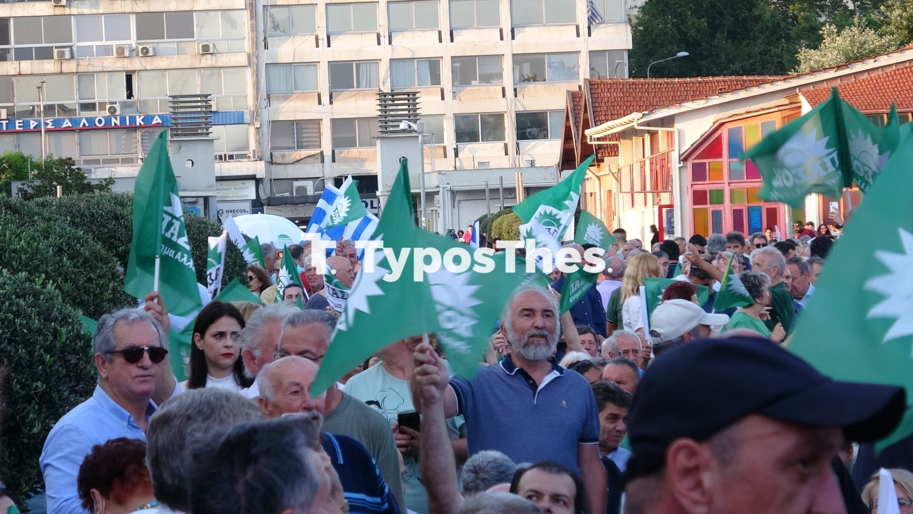 androulakis6.jpg androulakis6.jpg