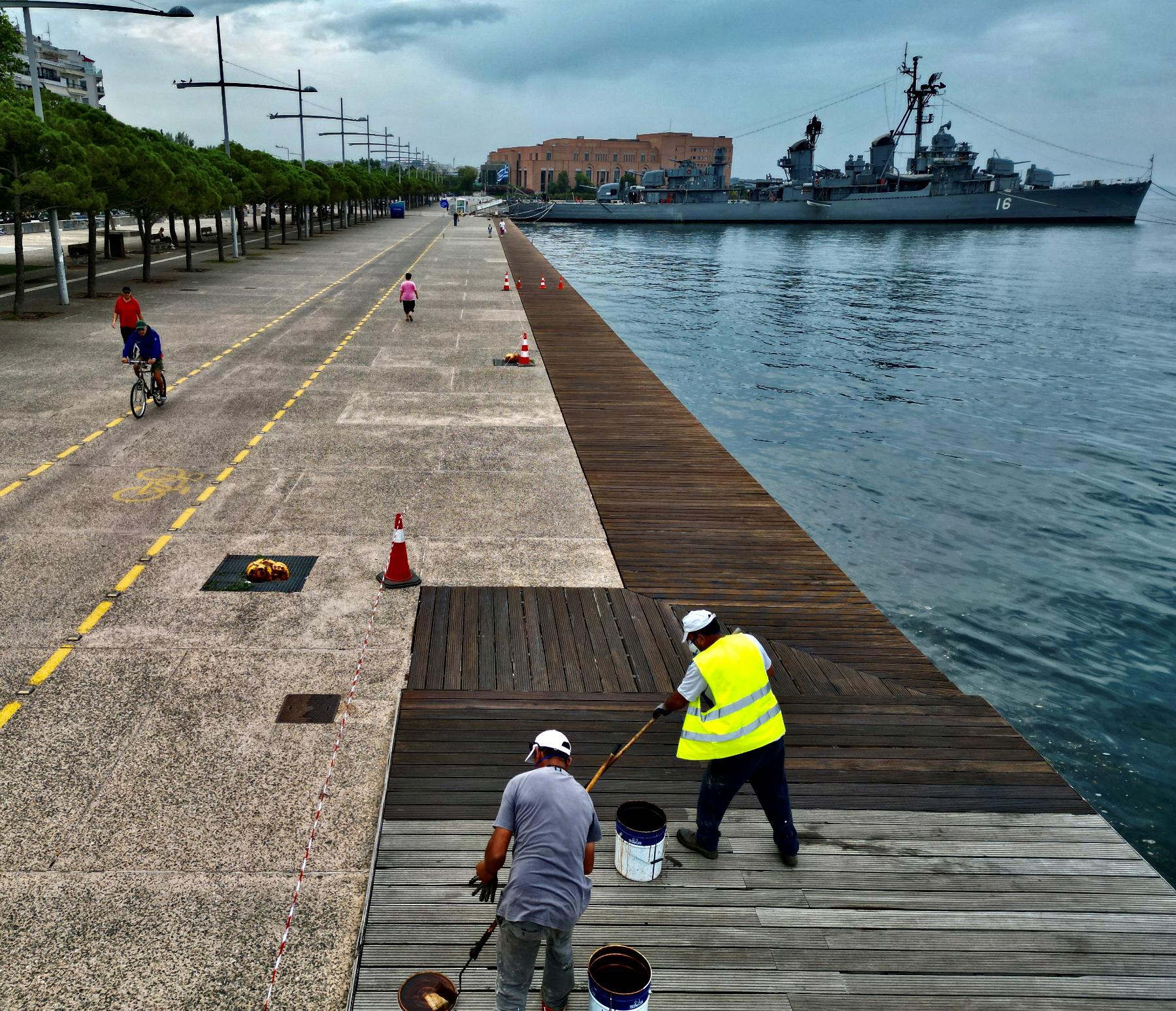 erga_deck_nea_paralia_4.jpg erga_deck_nea_paralia_4.jpg