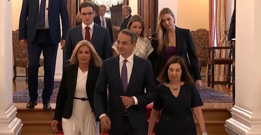 mitsotakis_orkomosia_3.jpg