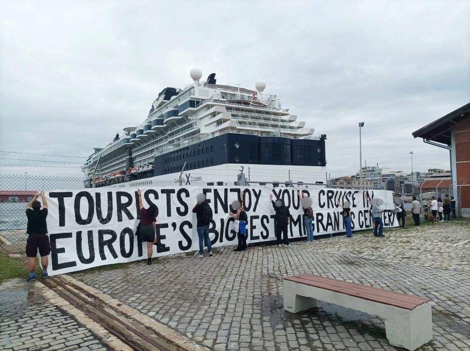 pano.jpg pano.jpg