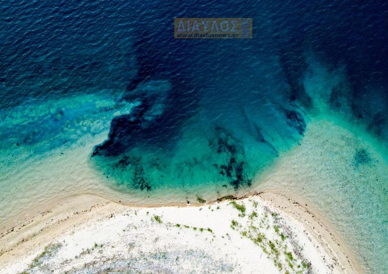paralia_gialtra_eyboia_seismos_2.jpeg paralia_gialtra_eyboia_seismos_2.jpeg