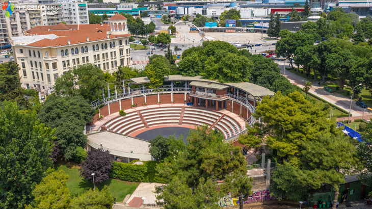 theatro-kipou1.jpg theatro-kipou1.jpg