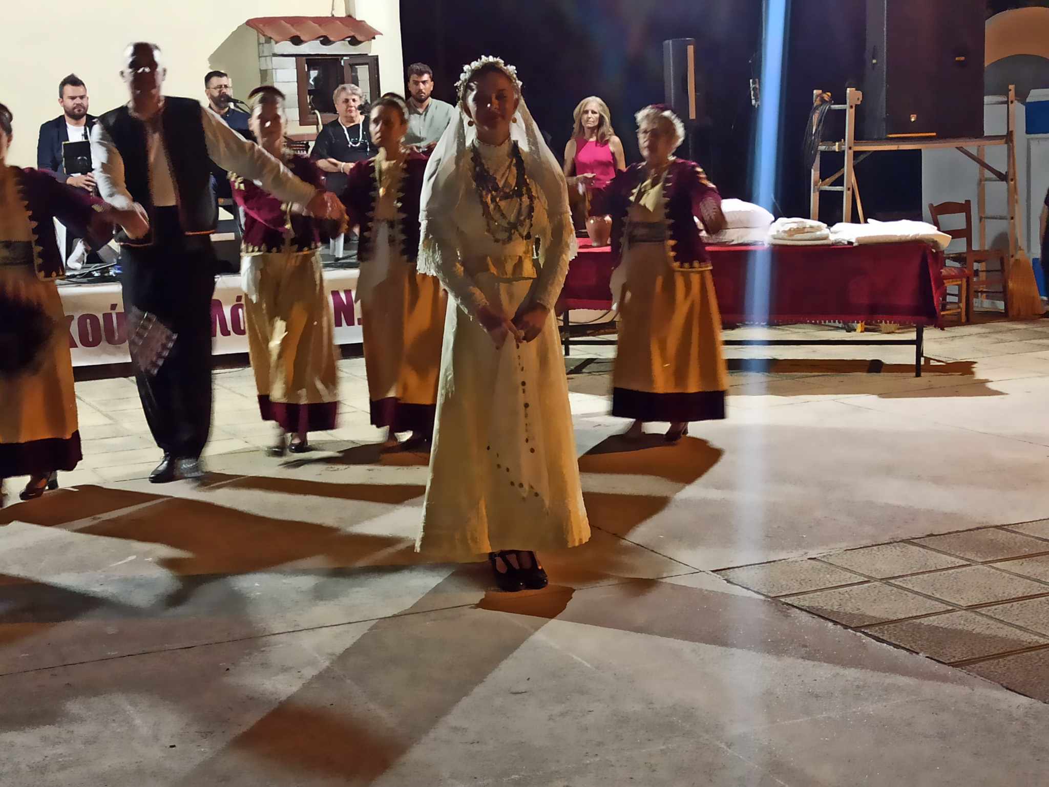 anabiosi_paradosiakoy_gamoy_nea_filadelfeia_4.jpg anabiosi_paradosiakoy_gamoy_nea_filadelfeia_4.jpg