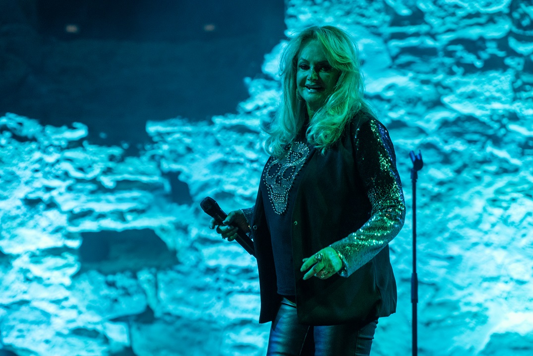 bonnie_tyler.jpg bonnie_tyler.jpg