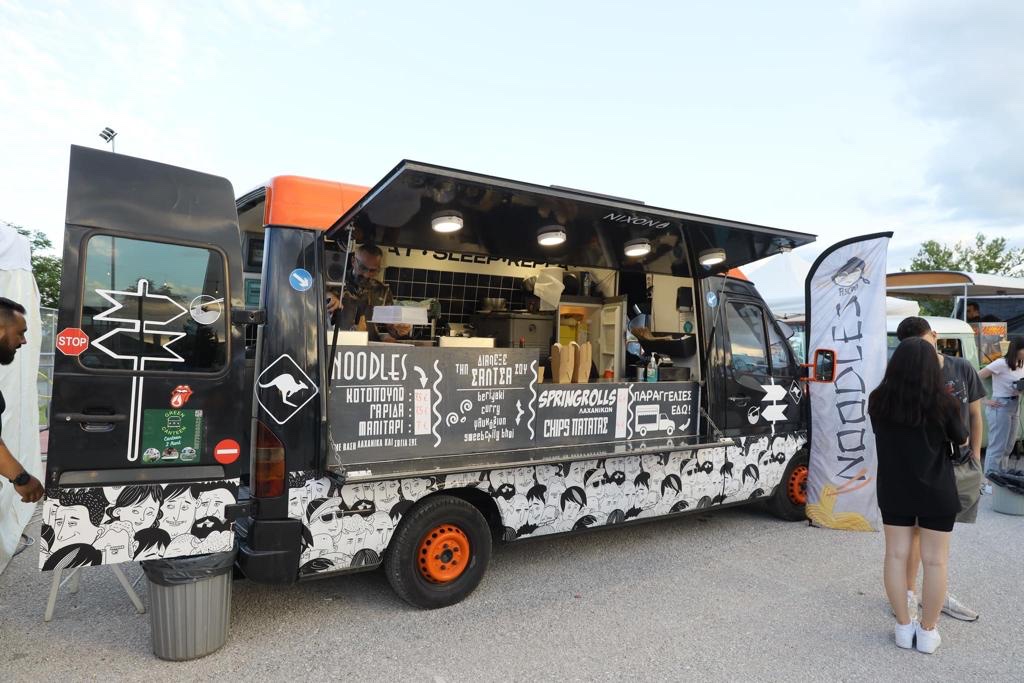 food_truck_2_.jpg food_truck_2_.jpg